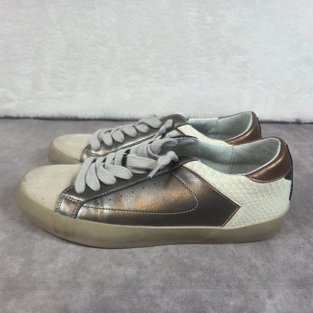 Shu Shop Womens Metallic Bronze Snakeskin Star Low Top Sneakers Size 8.5